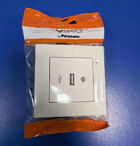 USB розетка Meridian Білий (шт.)